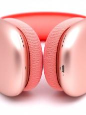 Apple AirPods Max pink