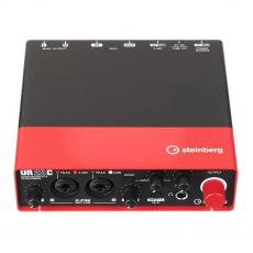 Steinberg UR22C red